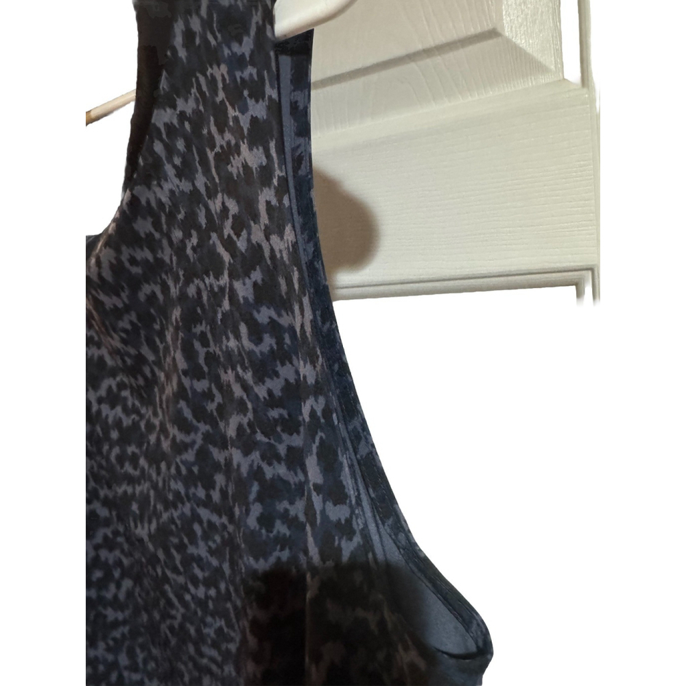 Athleta Zephyr Print Tank Top Blurred Camo Grey size 1X Crewneck - Picture 7 of 12